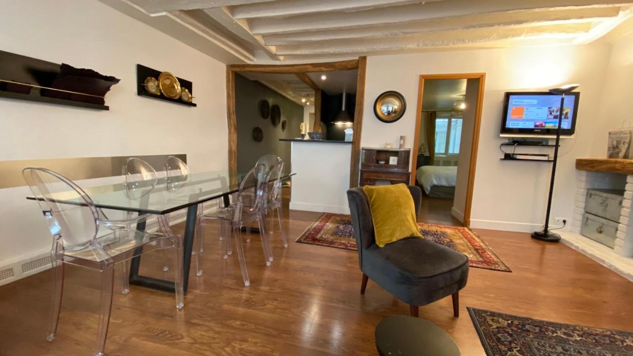 Coeur Saint Germain Standing Apartment Paris